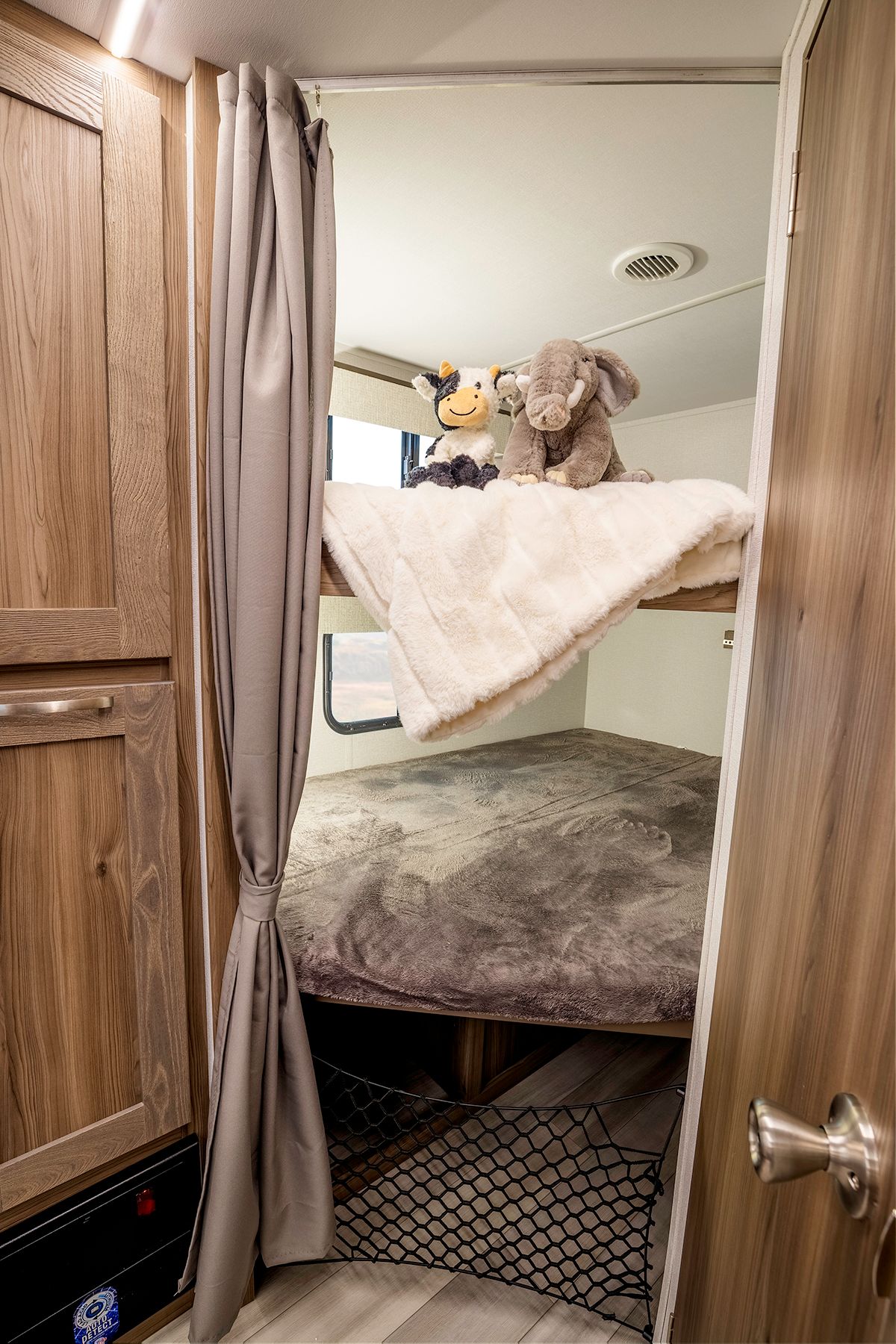 Go Explore X232 Bunks