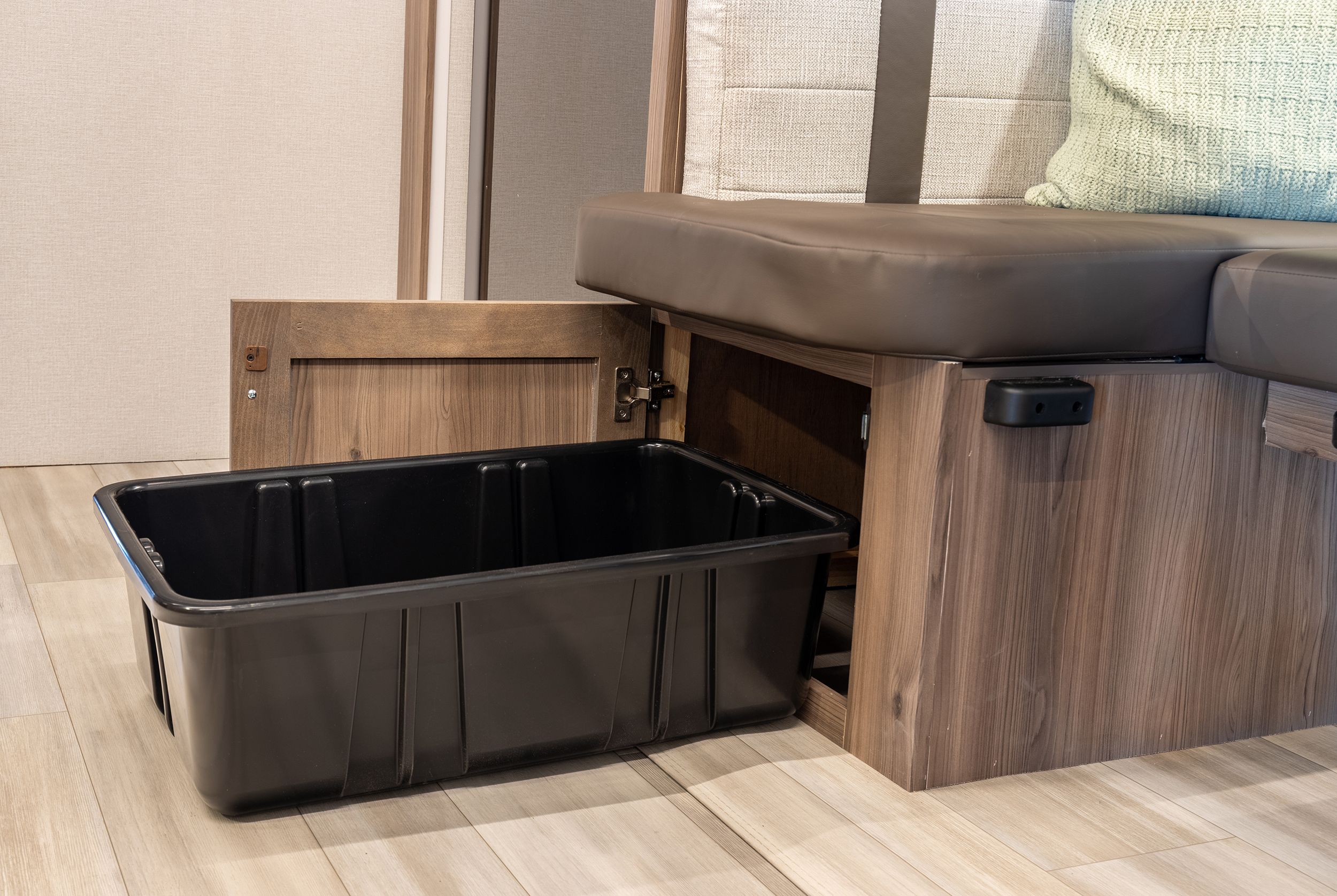 Dinette Storage Access & Storage Totes